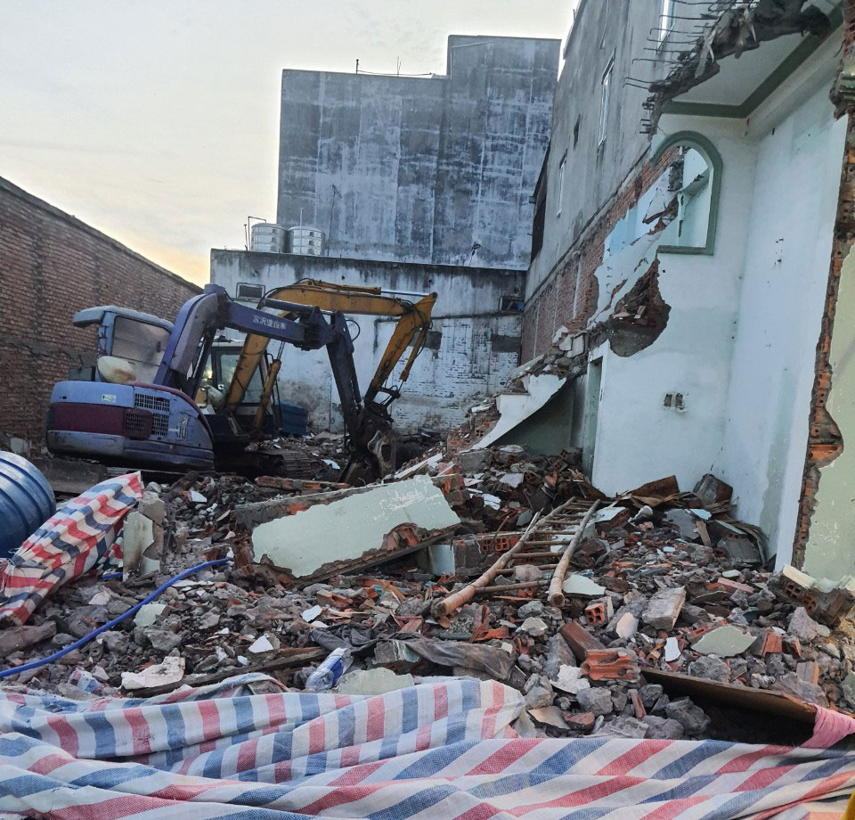 Đập phá công trình bằng thiết bị chuyên dụng tại Đà Nẵng – Nhanh, tiết kiệm chi phí