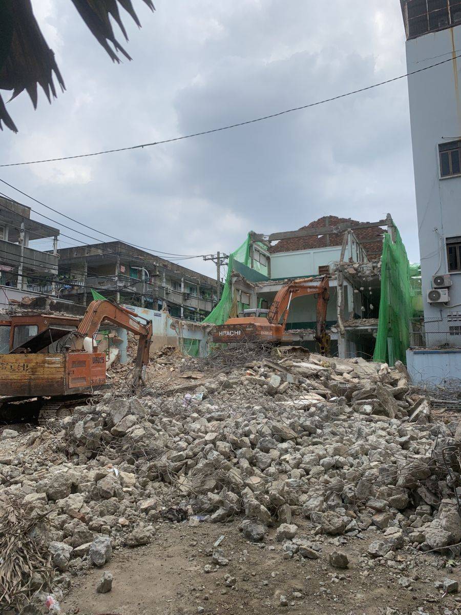 Nhận thi công đập phá công trình dân dụng và công nghiệp tại Đà Nẵng – LH 0935.212.638